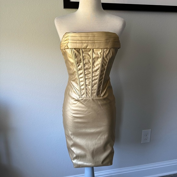 Gold faux leather dress - Picture 16 of 16